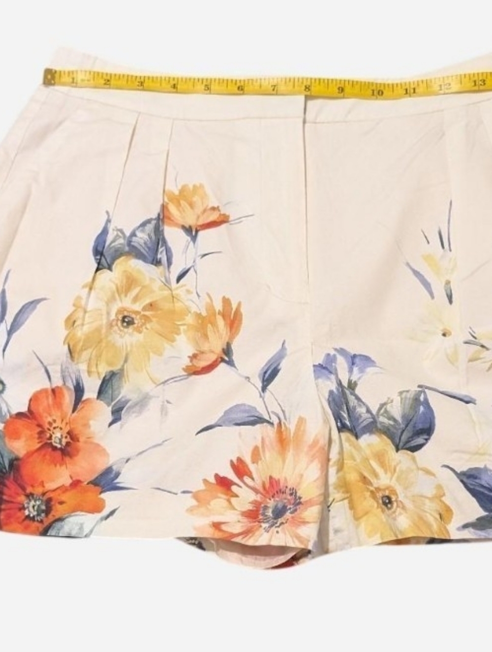 Pre-owned Express Women's Floral Print Shorts - Picture 4 of 8